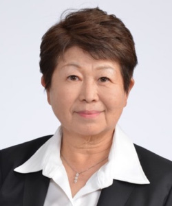 河口 靖子